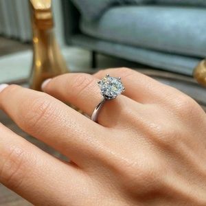 3 Carat Excellent Cut Round Moissanite Solitaire Ring